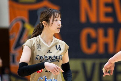 KUROBE  元アルテミス北海道のセッター・永澤詩音が移籍加入　V1女子 サムネイル