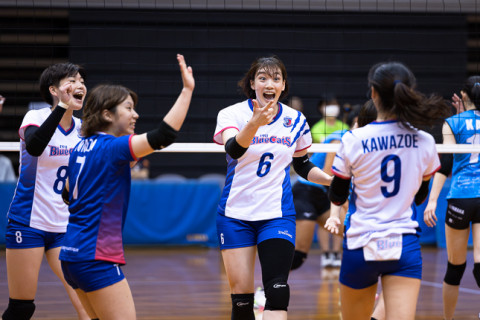 中部総合バレー、一般女子はPFUブルーキャッツ石川かほくが優勝。地元ブレス浜松が準優勝。一般男子は岐阜協立大、高校生は男子・浜松修学舎、女子・人間環境大学附属岡崎が優勝 サムネイル