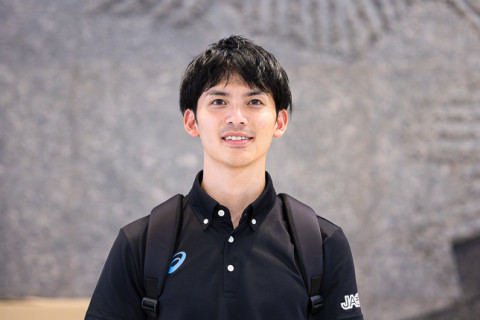 JAぎふリオレーナのコーチに就任した川口太一さん「女子バレーはまだまだ伸びしろがある。チームはもっと良くなると確信している」 サムネイル