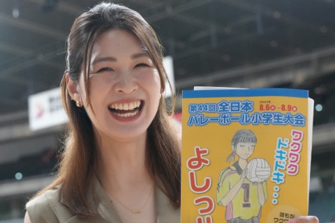 大会アンバサダーの元日本代表・木村沙織さん「子どもたちも指導者もみんな笑顔で、改めて素晴らしい大会だと感じました」　第44回 全日本バレーボール小学生大会 全国大会 サムネイル