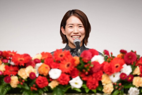 日本代表主将・古賀紗理那が引退会見「印象に残った試合はVNL準決勝と昨シーズンVリーグ決勝。五輪はメダルに届かなかったが、積み上げてきたものは消えないはず」 サムネイル
