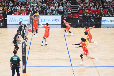 STINGS愛知・関田誠大「やっとチームとして戦っている感じがあり、非常に楽しかった」 SV男子会見 サムネイル