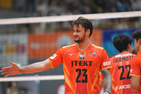 STINGS愛知・デファルコトリー「チームで勝ち取った1勝だった。チームワークがこういう結果に繋がった。」 SV男子 サムネイル