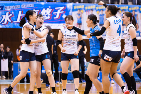 ブレス浜松が開幕6連勝。スピードとバックアタックで完成度の高いバレーを展開。リガーレ仙台が2位浮上　V女子 サムネイル