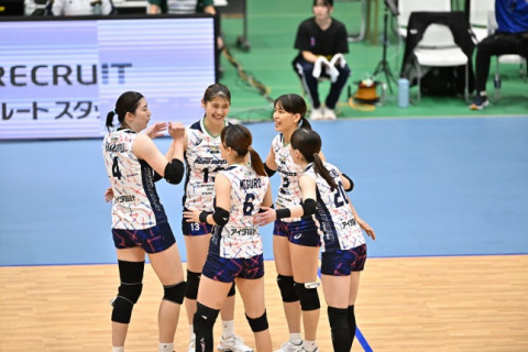 埼玉上尾が首位をキープ。姫路がAstemoをストレートで下し、4位に　SV女子 サムネイル