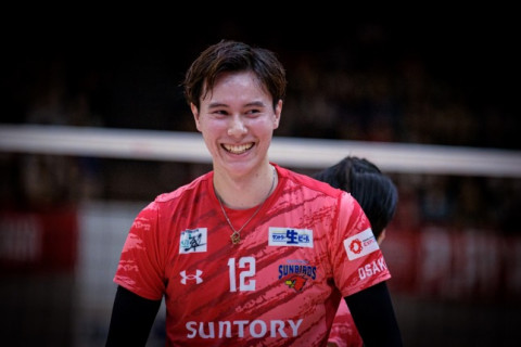 サントリーが大阪Bにストレートで勝利し、優勝。MVPに髙橋藍　天皇杯決勝 サムネイル