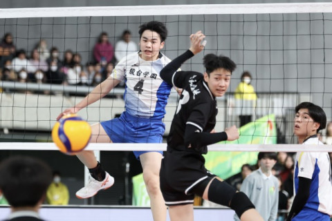 駿台学園が東福岡にストレート勝利で3連覇！　共栄学園とともに東京代表がアベック優勝　春高バレー男子決勝 サムネイル