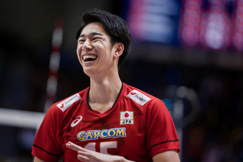 フォト 髙橋藍、甲斐優斗、宮浦健人、小川智大、富田将馬ら　買取大吉バレーボールネーションズリーグ2025千葉大会 男子代表 ブラジル戦 サムネイル