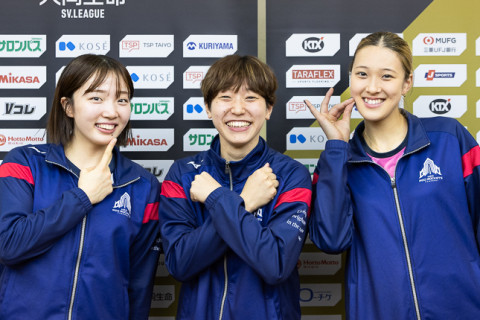 NECレッドロケッツ川崎・佐藤淑乃、髙橋美鈴、古谷ちなみ「全員が相手を上回るエネルギーを出せた。大卒陣は負けず嫌い」　SV女子 サムネイル