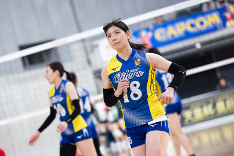 最後のリーグ、最後の皇后杯。今季で活動を終える広島オイラーズ　松山妃菜「いつも以上の声援に応えたい」、鈴木輝監督「感謝の気持ちを持ってまた見たいと思うようなバレーを」 サムネイル