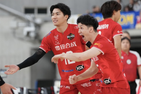 サントリー、STINGS愛知、WD名古屋などがベスト8に。高校、大学、Vリーグ勢は姿を消す　天皇杯 サムネイル