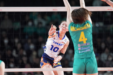 東レ滋賀・谷島里咲「今は絶対に下を向かずに頑張る時期だとみんな思ってやっている」 SV女子会見 サムネイル
