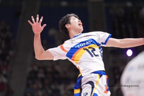 東レ静岡・山田大貴「第2～4セット取られたのはスパイクの決定率、サーブの効果率が低かったから」 SV男子会見 サムネイル
