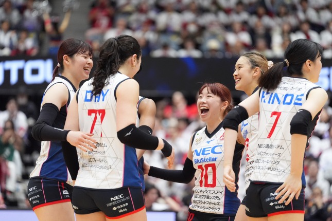 首位のNEC川崎が29勝目。2位・SAGA久光はあと1勝でチャンピオンシップ進出へ　SV女子