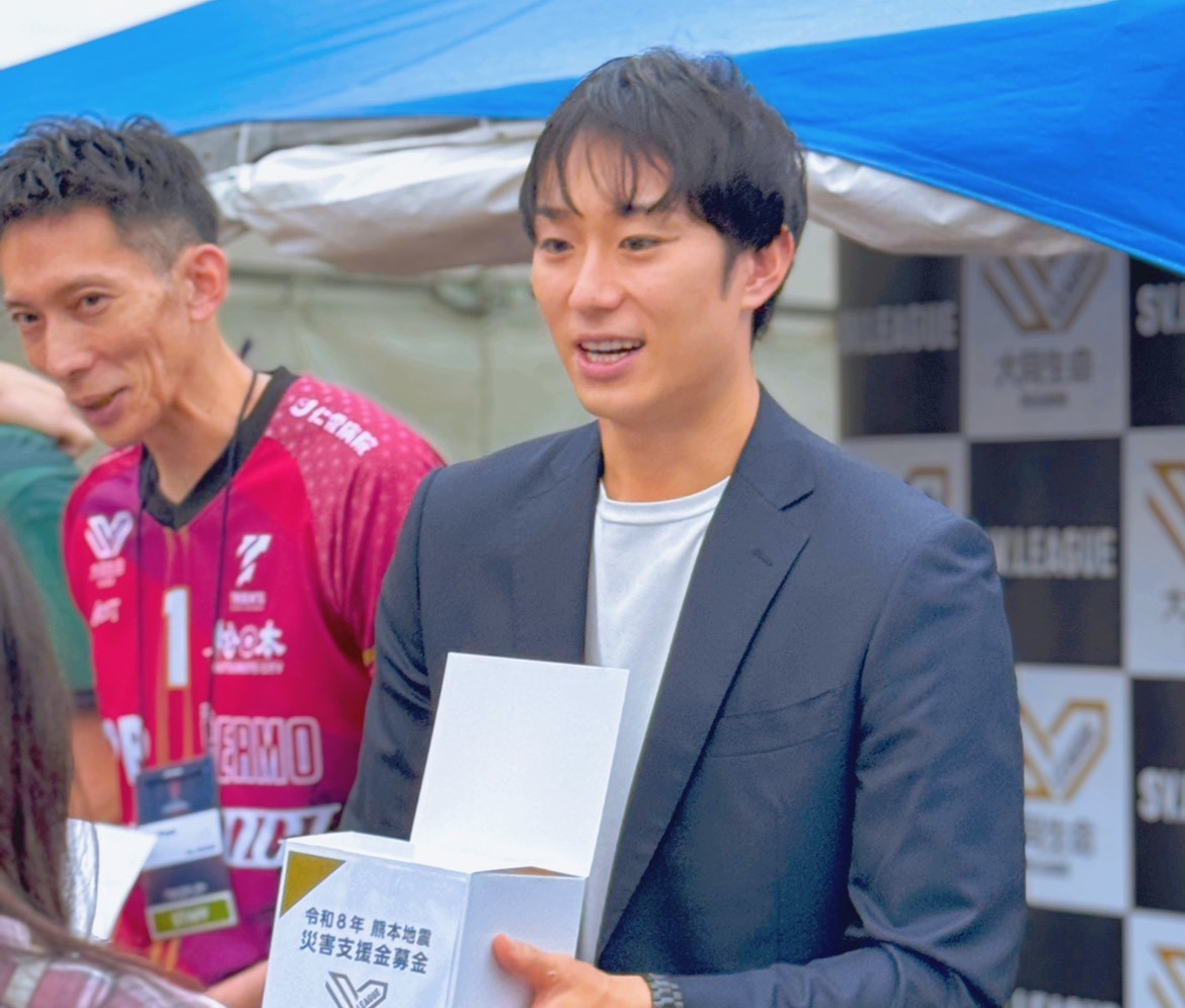 元日本代表主将柳田将洋、レジェンド松本慶彦らSVリーグ選手がアジア選手権大会会場で熊本地震災害支援金募金を実施