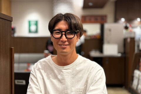 【支える人々】バレーボールの熱狂を、部屋から世界へ。インフルエンサー・エグチが語る「自分だけのポジション」と未来 サムネイル