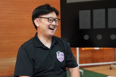 【特別インタビュー】SVGレーヴィス栃木・元代表の河野裕輔監督が語る「バレー人生の原点と、自由な発想で挑む指導論」 サムネイル
